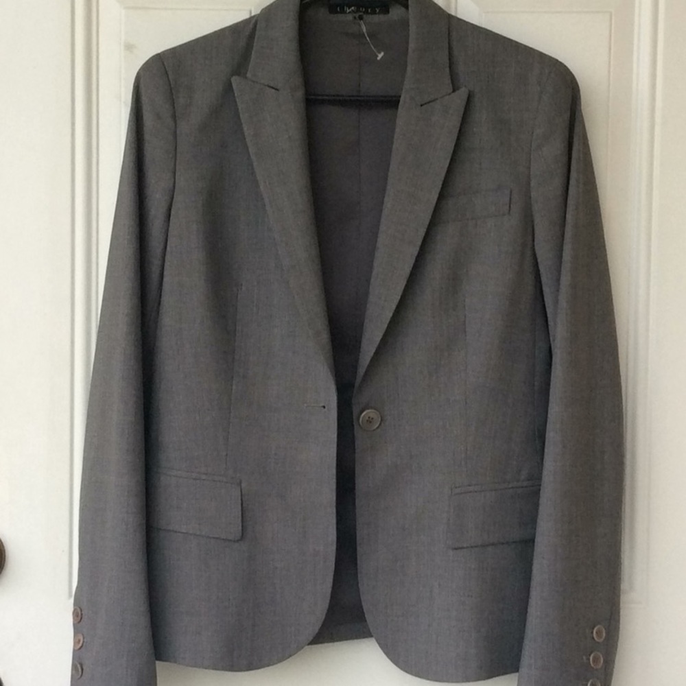 Theory size 6